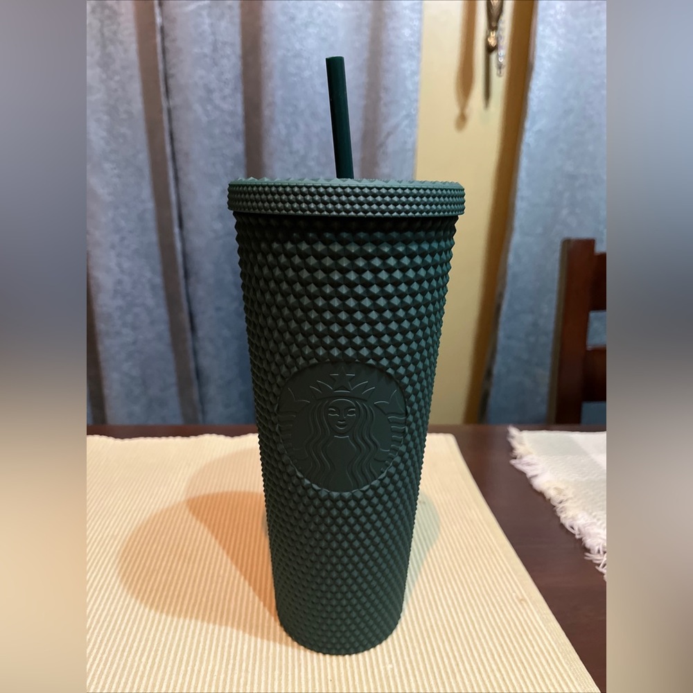 2022 Mexico/LATAm release Starbucks studded Venti cup-Green